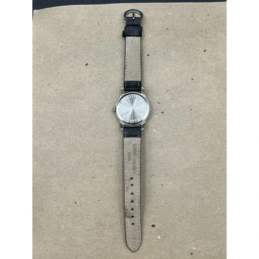 Walt Disney World LIMITED RELEASE Mickey Mouse‎ Watch Black Leather Strap Rare